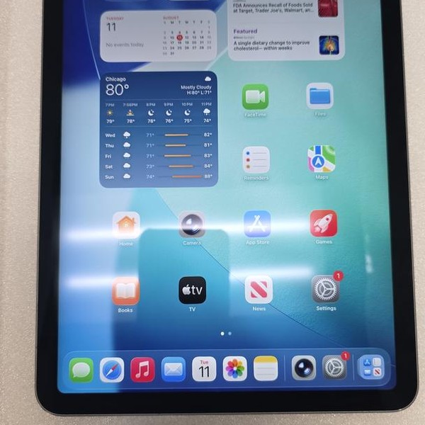 Apple iPad Air (5th Gen) - Wi-Fi, 64 GB, Gray, A2588