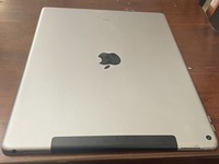 Apple iPad Pro 12.9" 1st Gen 2015