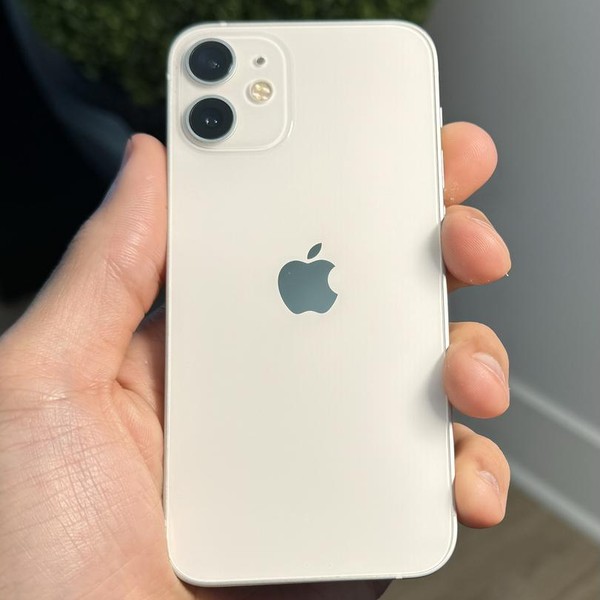 Apple iPhone 12 - Unlocked, White, 128 GB, A2172