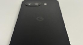 Good
													Google Pixel 9a - Unlocked, Obsidian, 128 GB, 8 GB, photo 5 of 7