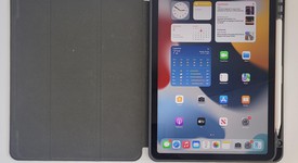 Good
													Apple iPad Air 4th Gen - Unlocked, Rose Gold, 64 GB, A2324, photo 3 of 13