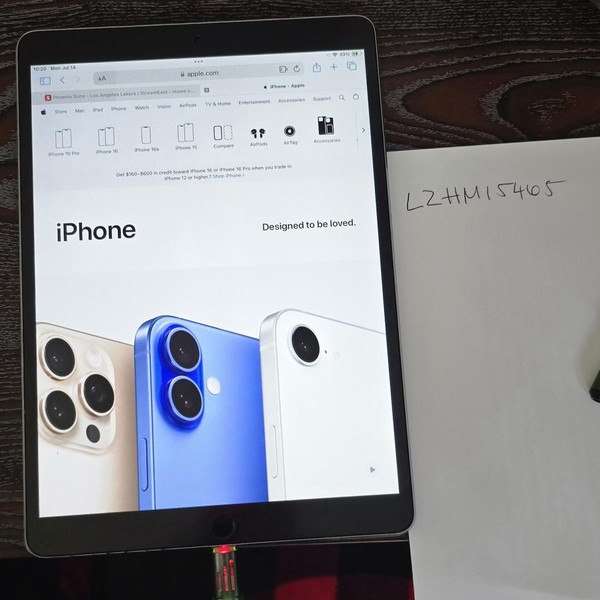 Apple iPad Pro 10.5 inch - Wi-Fi, 64 GB, Gray