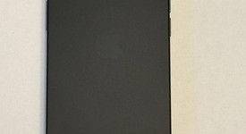 Mint
													Apple iPhone 16 - Unlocked, Black, 128 GB, A3081, photo 4 of 8