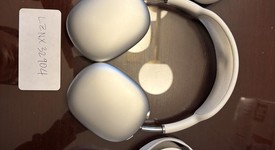 Used
													Apple AirPods Max - Silver, photo 1 of 7