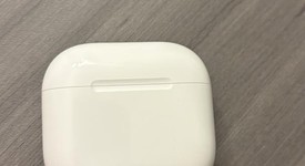 Used
													Apple AirPods 4th Gen - Active Noise Cancellation, photo 2 of 9