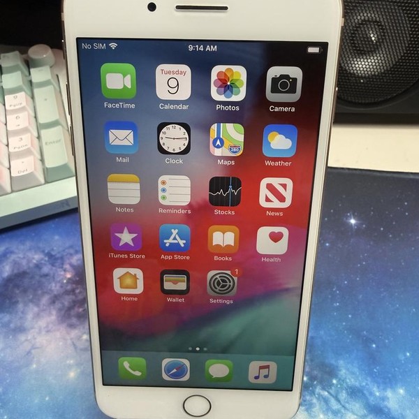 Apple iPhone 8 Plus - Unlocked, 64 GB, Gold, A1864