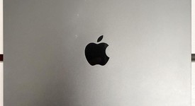 Good
													Apple iPad Pro 12.9" 3rd Gen 2018 - Unlocked, Gray, 256 GB, A2014, photo 3 of 6