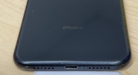 Fair
													Apple iPhone Xr - Unlocked, Black, 64 GB, A1984, photo 3 of 4