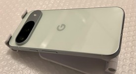 Fair
													Google Pixel 9 - Unlocked, Wintergreen, 128 GB, 12 GB, G2YBB, photo 2 of 4