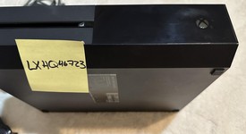 Good
													Xbox One (2013) - Black, 1 TB, photo 4 of 5