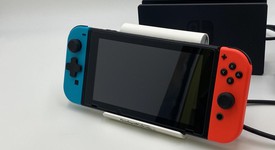 Good
													Nintendo Switch - Red & Blue, 32 GB, photo 3 of 11
