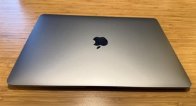 Good
													MacBook Air 2020 - 13" - Apple M1, Gray, 256 GB, 8 GB, photo 3 of 9