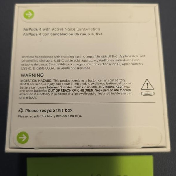 Apple AirPods 4th Gen - Active Noise Cancellation