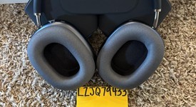 Used
													Apple AirPods Max - Gray, photo 3 of 9