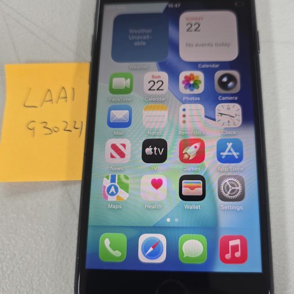 Apple iPhone SE 3rd Gen 2022 - Unlocked, 64 GB, Midnight, A2595