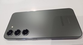 Good
													Samsung Galaxy S23 - T-Mobile, Green, 128 GB, 8 GB, SM-S911U, photo 6 of 6