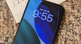 Mint
													Apple iPhone 15 Pro - Unlocked, Black, 128 GB, A2848, photo 1 of 15