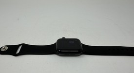 Good
													Apple Watch SE 2nd Gen 40mm - Midnight, A2722 - GPS, Aluminum, photo 5 of 6