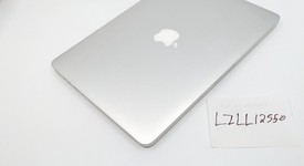 Good
													MacBook Pro 2015 (Retina) - 13" - Silver, 1 TB, 16 GB, photo 5 of 8