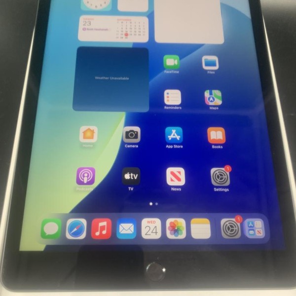 Apple iPad 9th Gen - Wi-Fi, 256 GB, Gray, A2602