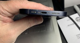 Fair
													Apple iPhone 12 - Unlocked, Black, 128 GB, A2172, photo 4 of 6