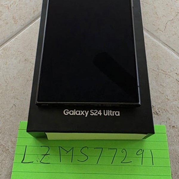Samsung Galaxy S24 Ultra - Unlocked, 512 GB, Black, 12 GB, SM-S928U1