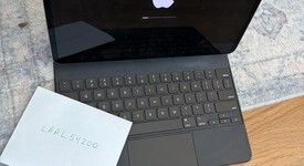 Good
													Apple iPad Pro 12.9" 6th Gen 2022 - Unlocked, Gray, 128 GB, photo 1 of 7