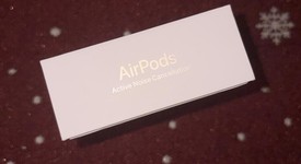 New
													Apple AirPods 4th Gen - Active Noise Cancellation, photo 4 of 4