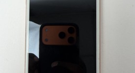 Mint
													Apple iPhone 8 Plus - Unlocked, Gold, 64 GB, A1864, photo 2 of 6