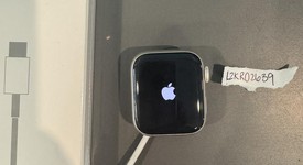 Mint
													Apple Watch SE 2nd Gen 40mm - Silver, A2722 - GPS, Aluminum, photo 1 of 6