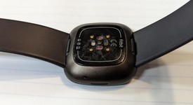 Fair
													Fitbit Versa 3 - Black, photo 5 of 6
