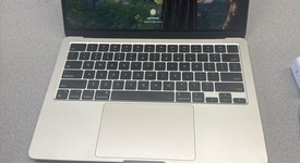 Mint
													MacBook Air 2022 - 13" - Apple M2, Starlight, 256 GB, 16 GB, photo 3 of 9