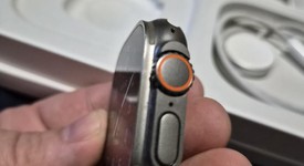 Good
													Apple Watch Ultra 49mm - AT&T, Titanium, A2622, photo 4 of 12