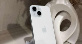 Good
													Apple iPhone 15 - Unlocked, Blue, 128 GB, A2846, photo 5 of 6