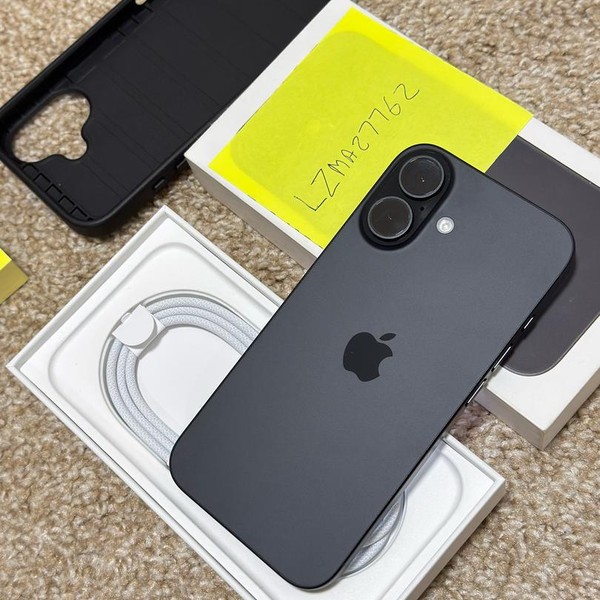 Apple iPhone 16 - AT&T, 128 GB, Black, A3081