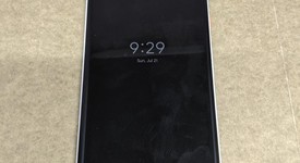 Good
													Google Pixel 2 XL - Unlocked, Black & White, 128 GB, Google Edition, photo 2 of 13