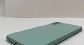 Mint
													Apple iPhone 11 - Unlocked, Green, 128 GB, A2111, photo 4 of 5