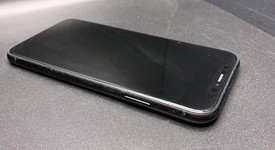 Good
													Apple iPhone Xr - Unlocked, Black, 64 GB, A1984, photo 3 of 6