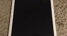 Good
													Apple iPad Air - Wi-Fi, Silver, 16 GB, photo 1 of 7