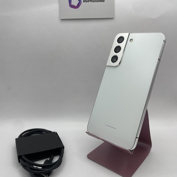 Samsung Galaxy S22 - Unlocked, 256 GB, White, 8 GB, SM-S901U1