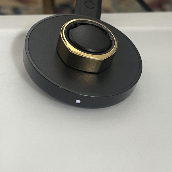 Oura Ring Gen 3 - Gold, Size 7, Heritage