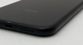 Fair
													Apple iPhone Xr - Unlocked, Black, 64 GB, A1984, photo 5 of 8