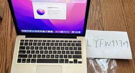 Good
													MacBook Pro 2015 (Retina) - 13" - Silver, 512 GB, 16 GB, photo 2 of 8