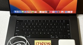 Good
													MacBook Pro Late 2023 (M3) - 16" - Apple M3 Pro 12-core, Black, 512 GB, 18 GB, 18-core GPU, photo 1 of 10