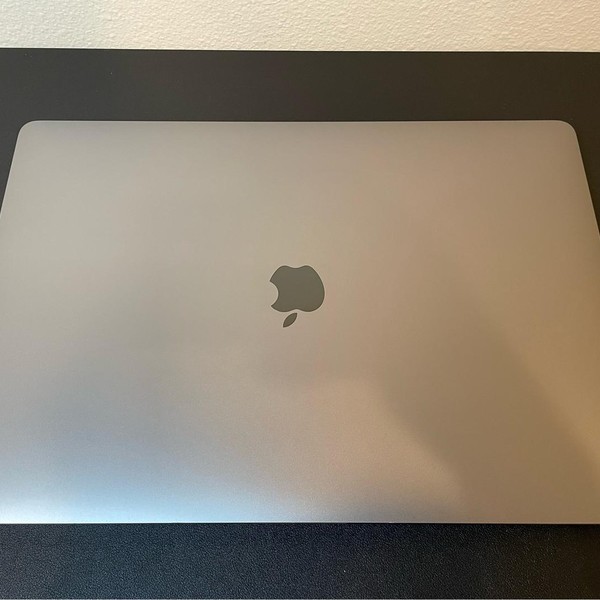 MacBook Pro 2019 - 16 inch - 512 GB, Gray, 32 GB, Intel Core i7