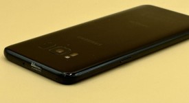 Good
													Samsung Galaxy S8 - Unlocked, Black, 64 GB, 4 GB, SM-G950U1, photo 6 of 6