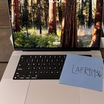 Mint MacBook Pro Late 2023 (M3) - 16 inch - 512 GB, Silver, 18 GB, Apple M3 Pro 12-core, 18-core GPU