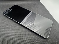 Samsung Galaxy Z Flip6
