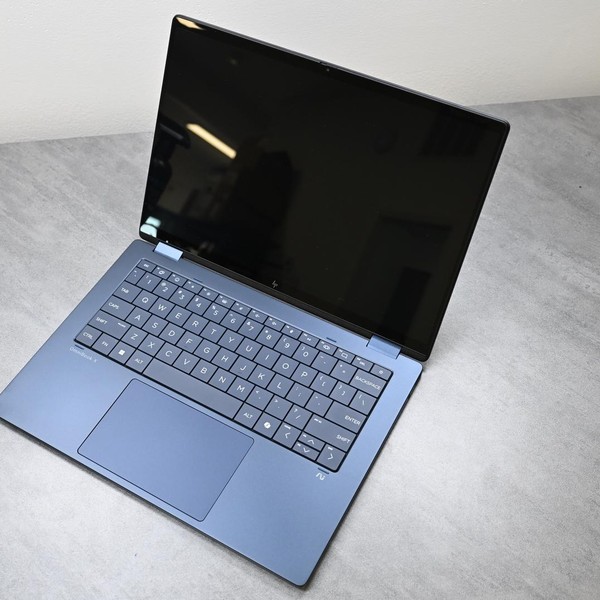 HP Omnibook Laptop