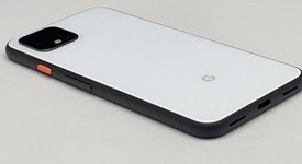 Good
													Google Pixel 4 - Unlocked, White, 64 GB, 6 GB, G020I, Google Edition, photo 4 of 8